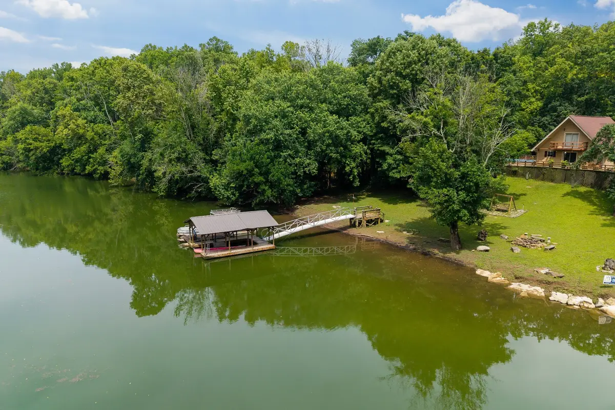 88 Hollingsworth Slough Rd, Doyle, TN 38559 - Image #1