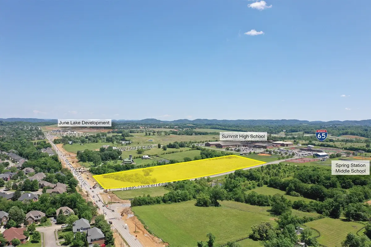 2756 Buckner Ln, Thompsons Station, TN 37179 - Image #1