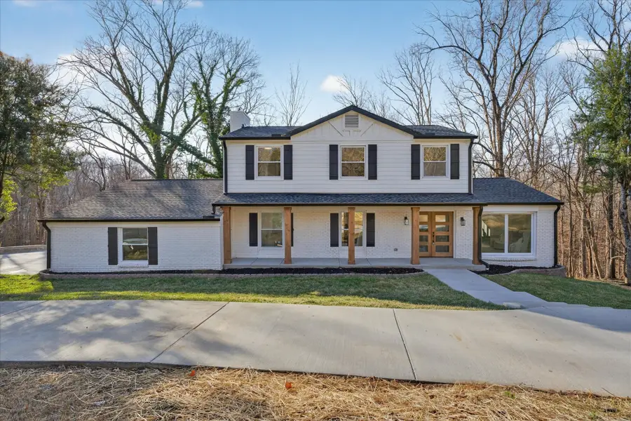 1640 Simpson Dr, Clarksville, TN 37043 - Image #3