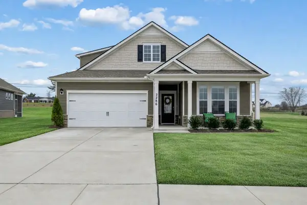 2286 Quinn Dr, White House, TN 37188