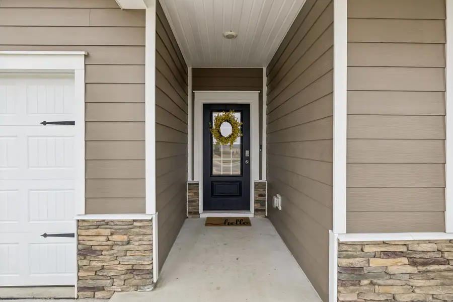 2286 Quinn Dr, White House, TN 37188 - Image #2