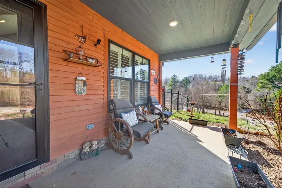 6318 Campbellsville Pike, Culleoka, TN 38451 - Image #2