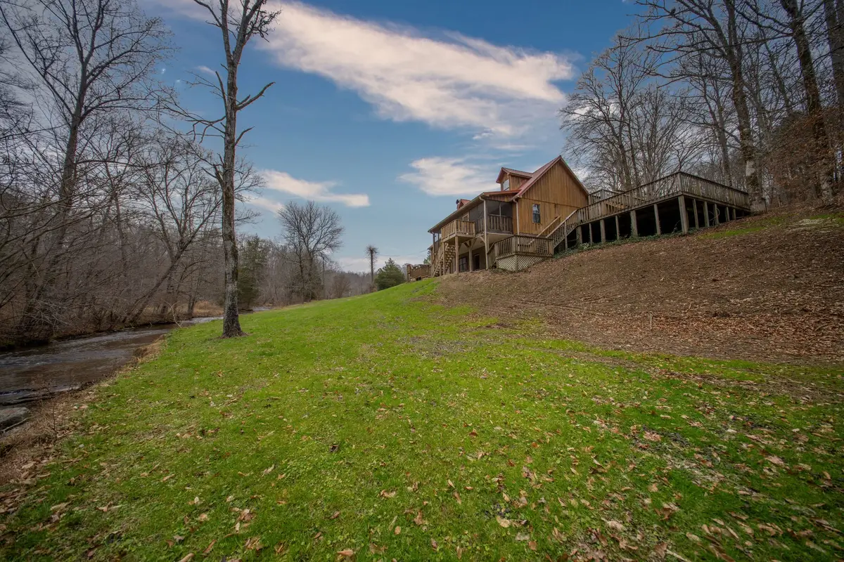 323 Spring Creek Rd, Westpoint, TN 38486 - Image #1