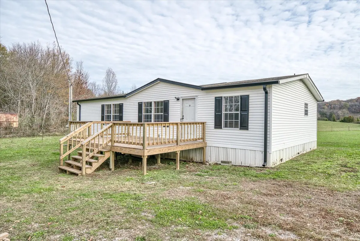 1476 Conrad Templeton Rd, Quebeck, TN 38579 - Image #1