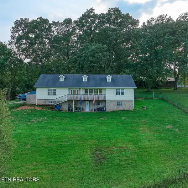 2215 Island Blvd, Sevierville, TN 37876