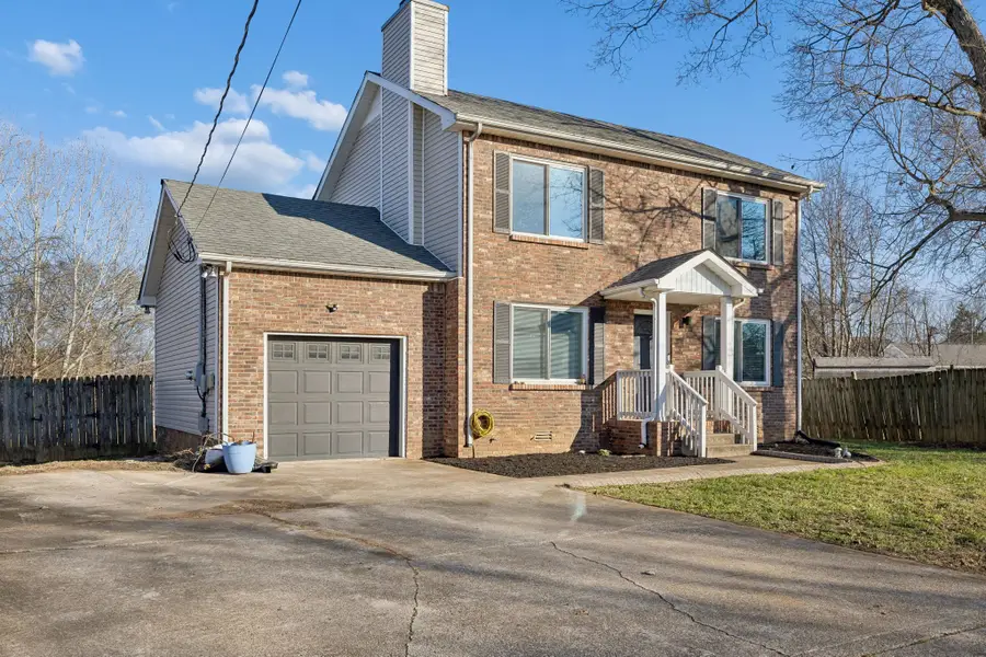 342 Brook Mead Dr, Clarksville, TN 37042 - Image #3