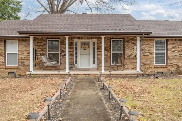 140 Mockingbird St, Erin, TN 37061