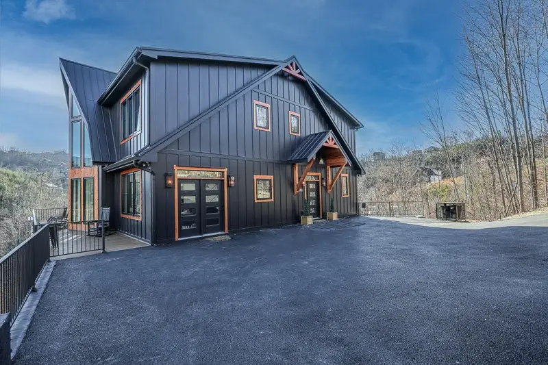 550 Greenbriar Ln, Gatlinburg, TN 37738 - Image #3