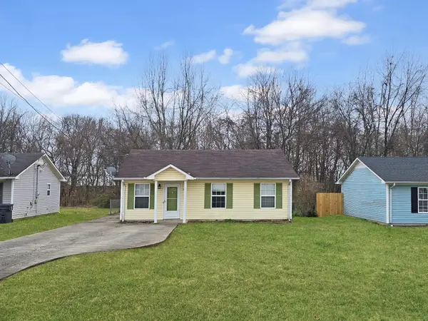 634 Stateline Rd, Oak Grove, KY 42262