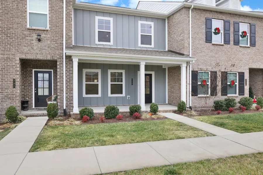 779 Coburg St, Gallatin, TN 37066 - Image #2