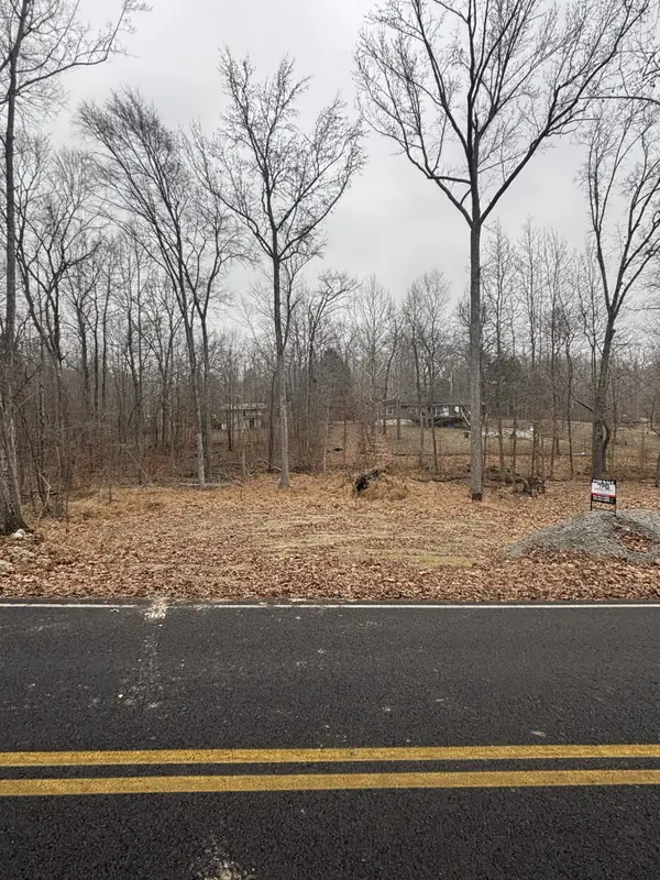 54 Shetland Cir, Camden, TN 38320