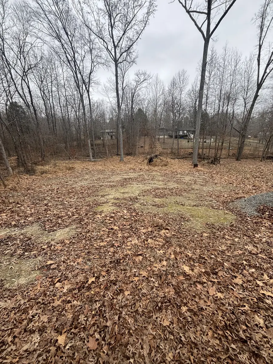 54 Shetland Cir, Camden, TN 38320 - Image #2