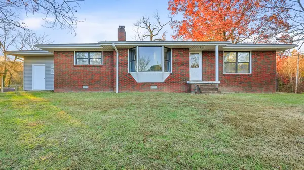 2068 Tunnel Hill Varnell Rd, Tunnel Hill, GA 30755