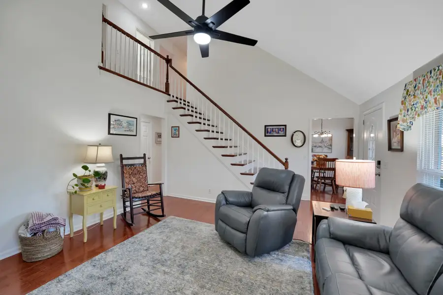 1009 Victoria Ln W, Hendersonville, TN 37075 - Image #2