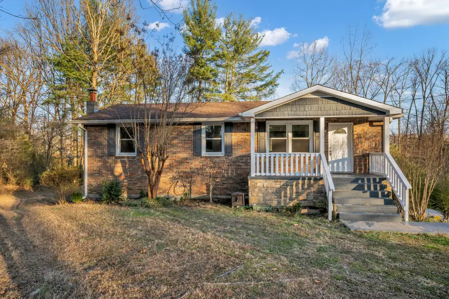 120 Robin Hood Road, Dickson, TN 37055 - Image #3