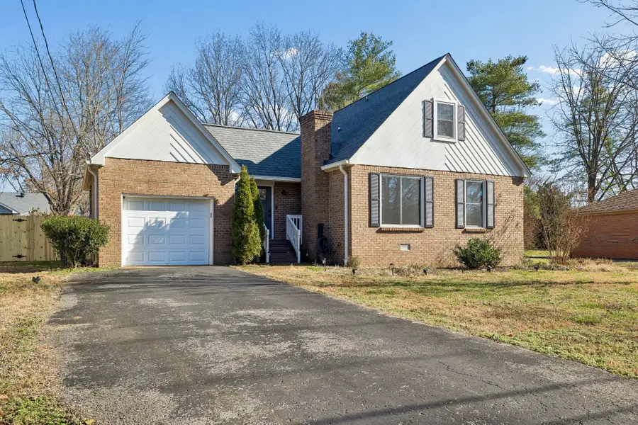 1015 Del Rio Ct, Franklin, TN 37069 - Image #3