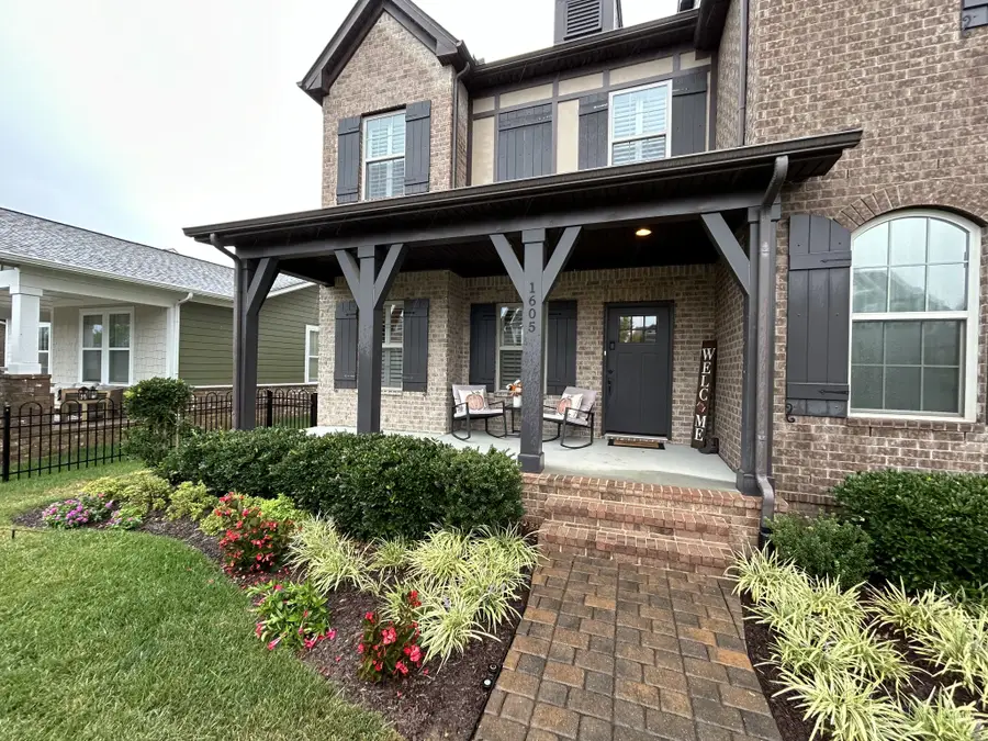 1605 Drakes Creek Rd, Hendersonville, TN 37075 - #2