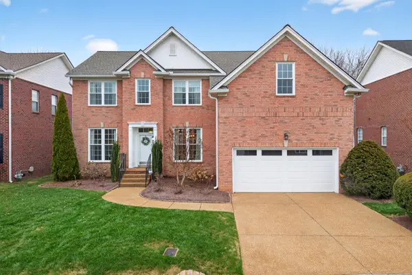 302 Larkspur Cv, Franklin, TN 37064