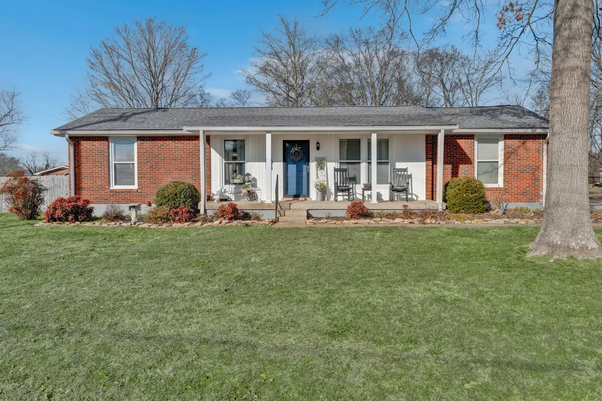 125 Gates Dr, Hendersonville, TN 37075 - Image #1