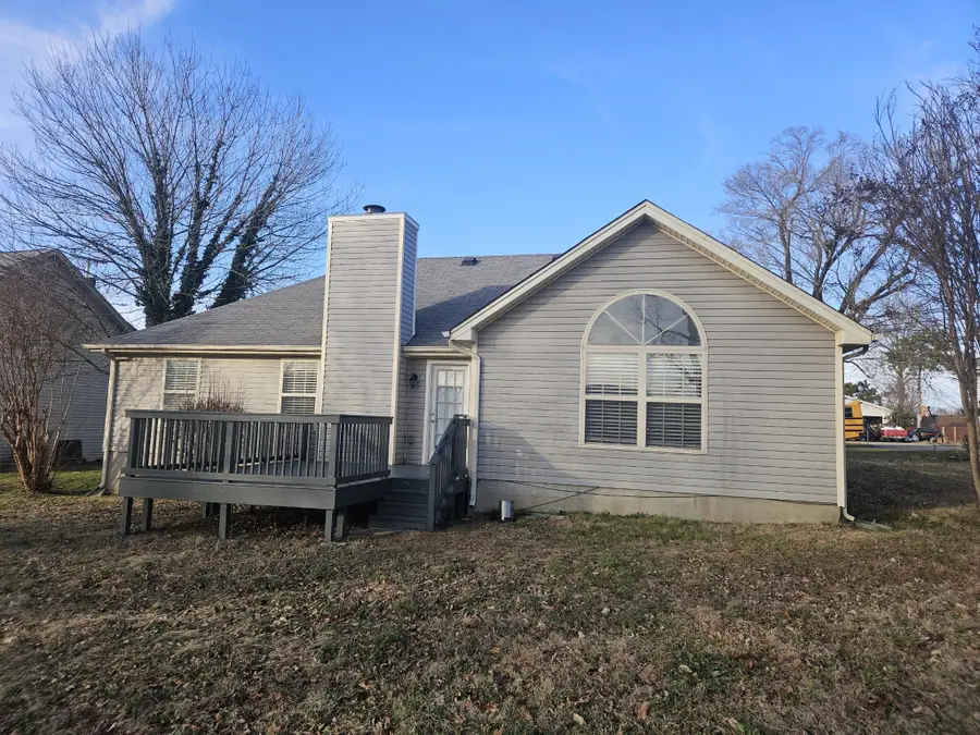 415 Lake Forest Dr, La Vergne, TN 37086 - Image #3