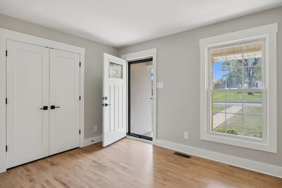 604 Pleasantwood Dr, Mount Pleasant, TN 38474 - Image #3