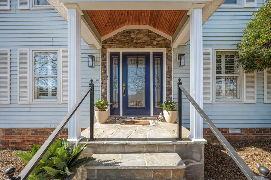 656 Shadowbrook Rd, Winchester, TN 37398 - Image #3