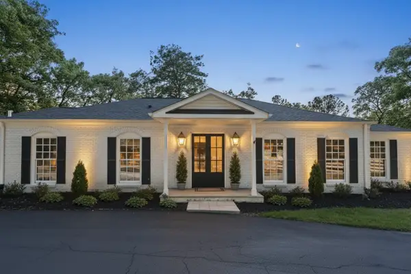 5622 Hillview Dr, Brentwood, TN 37027