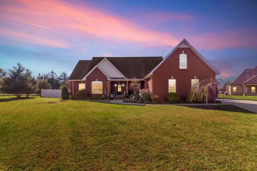 1017 Crowell Dr, Christiana, TN 37037 - Image #2