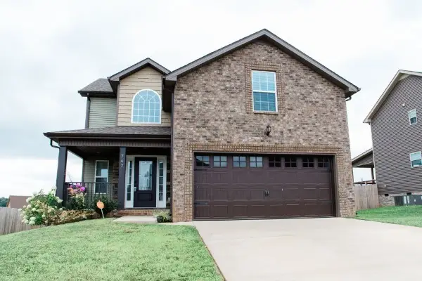 747 Crestone Ln, Clarksville, TN 37042