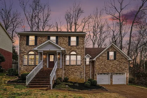 8408 Indian Hills Dr, Nashville, TN 37221