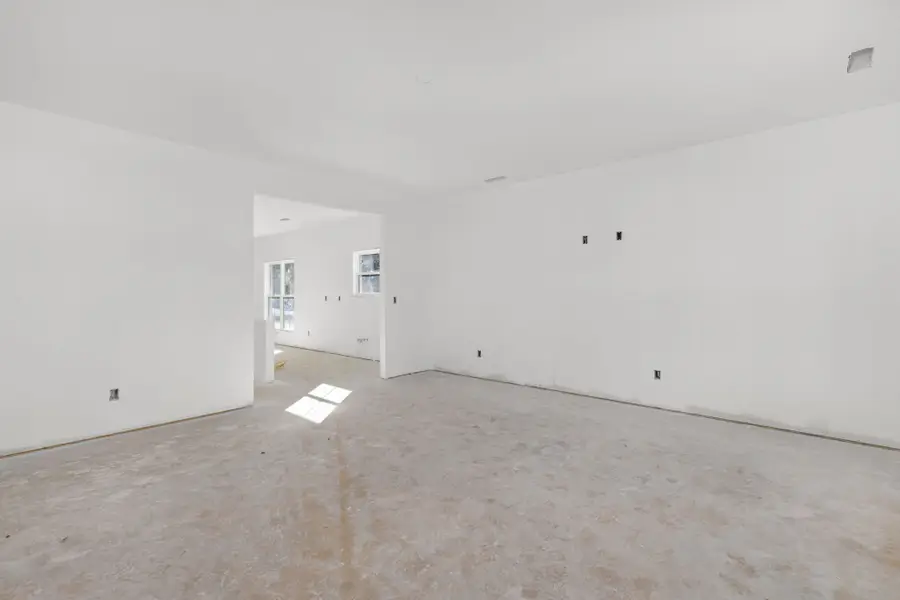 21246 Scuttle Street, Athens, AL 35611 - #3