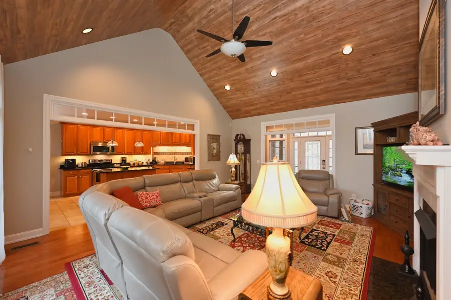 707 Farmington Dr, Lebanon, TN 37087 - Image #3