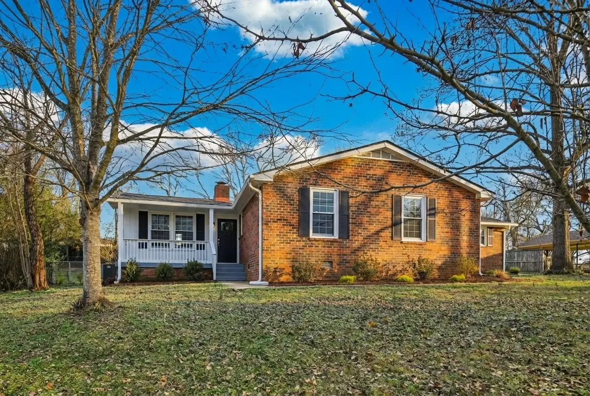 223 Nw Clearview Dr, Mount Juliet, TN 37122 - Image #1