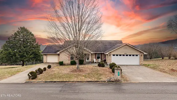 830 River Cliff Drive, Kodak, TN 37764