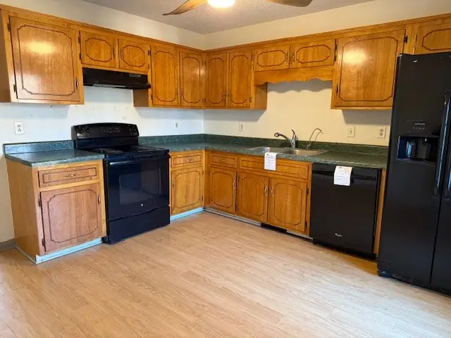 555 Anita Dr, Clarksville, TN 37042 - Image #3