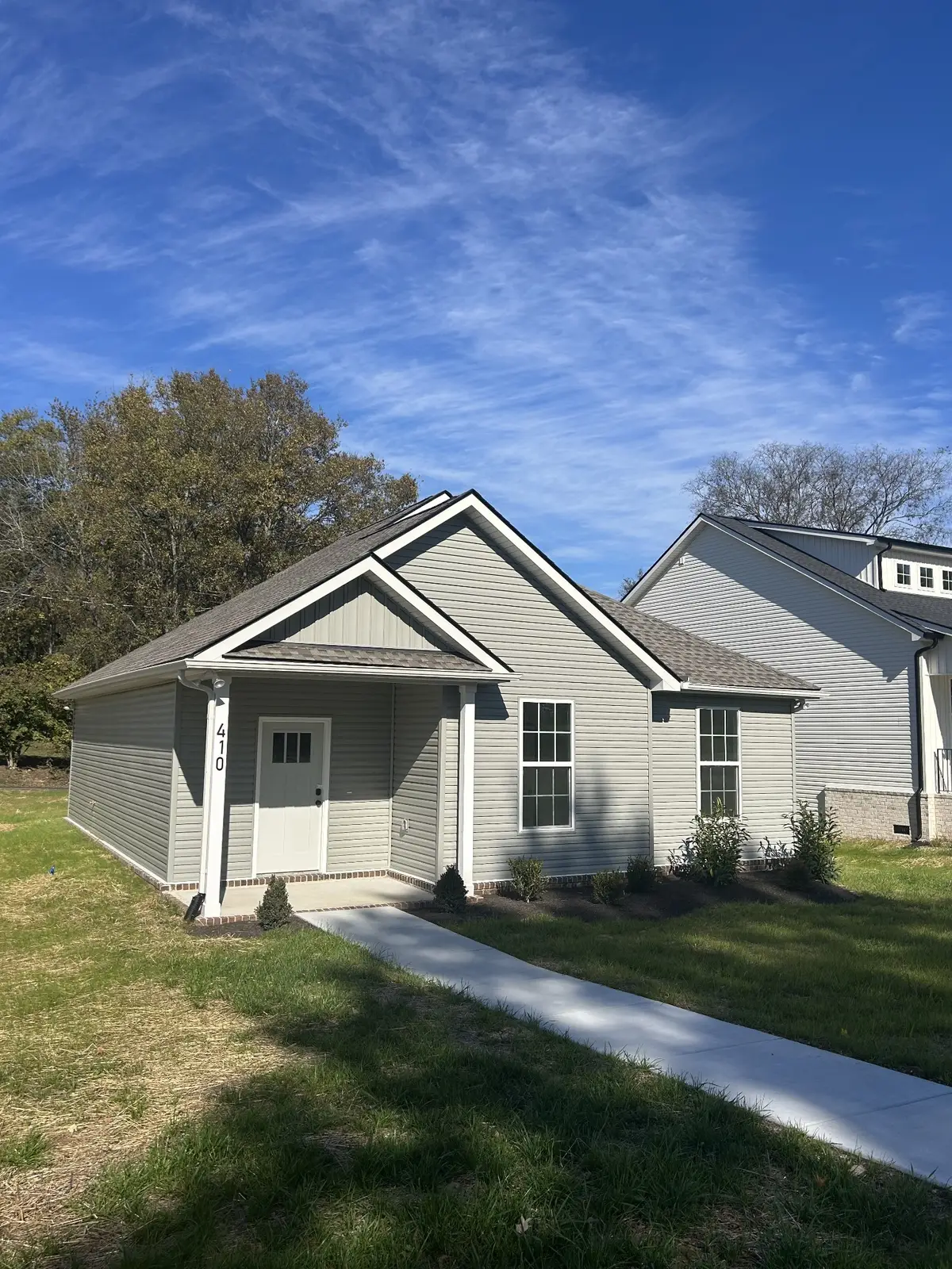 410 Hatcher Ln, Columbia, TN 38401 - Image #1