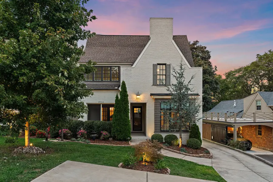 2006A Overhill Dr, Nashville, TN 37215 - Image #2