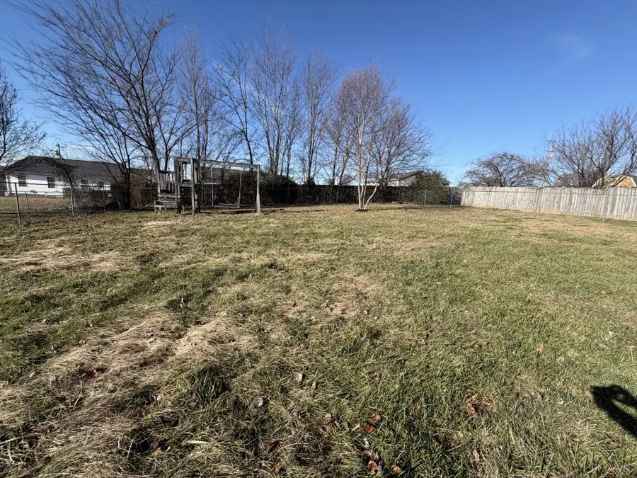 805 Stableford Rd, Oak Grove, KY 42262 - Image #3