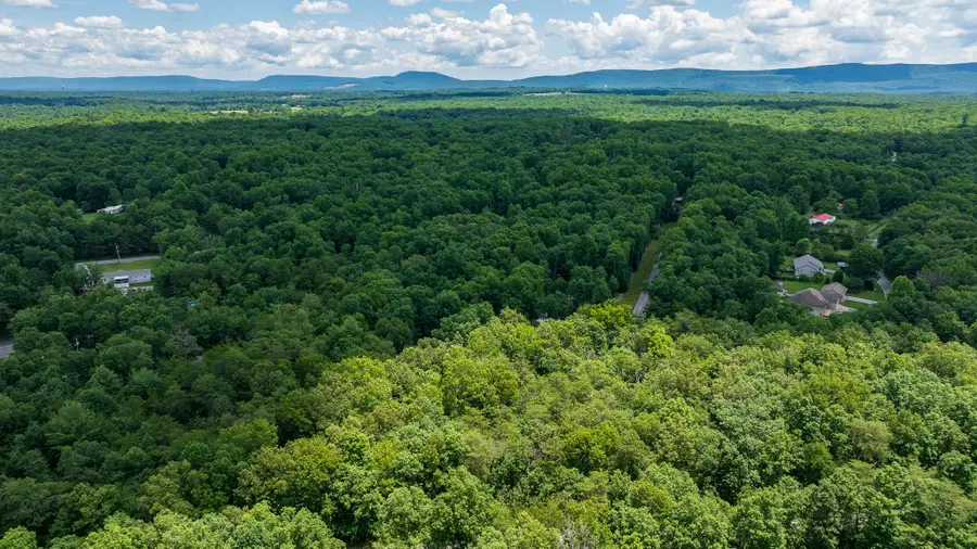 5011 Ostego Dr, Crossville, TN 38572 - Image #2