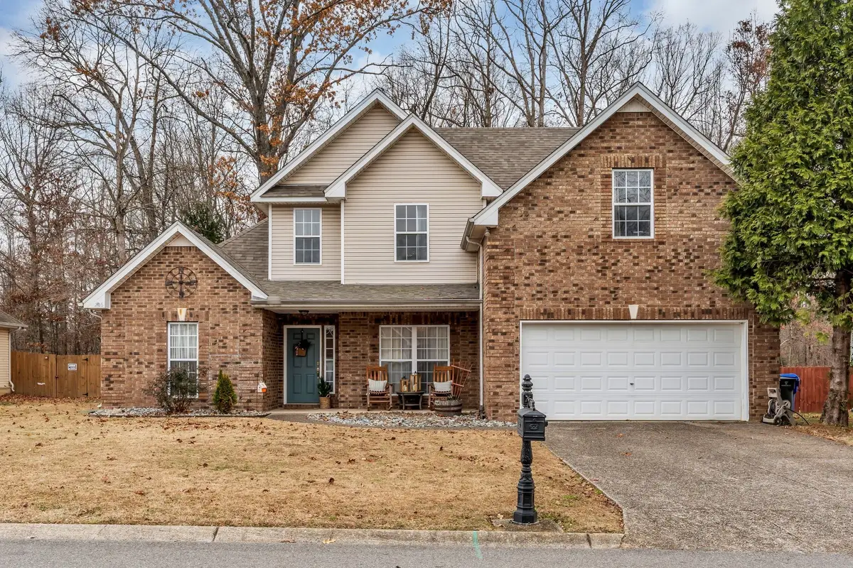 226 Foster Dr, White House, TN 37188 - Image #1