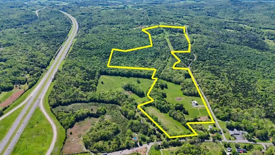 9147 Spantown Rd, Arrington, TN 37014 - Image #2