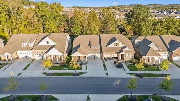 420 Gingerwood Ln, Hendersonville, TN 37075