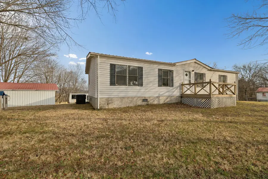 9 Cordell Hull Ln, Elmwood, TN 38560 - Image #2