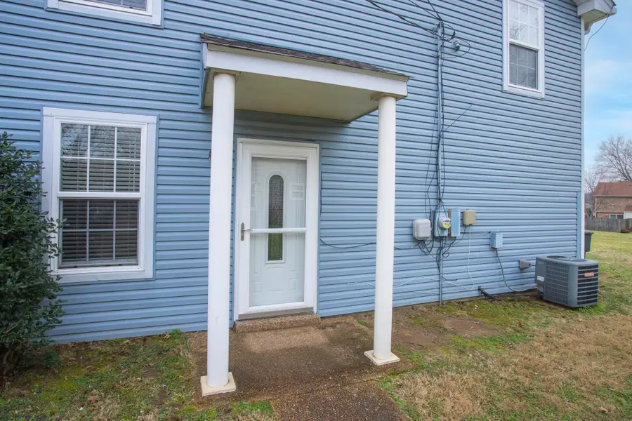 2424 Robbie Ct, Nashville, TN 37214 - Image #3