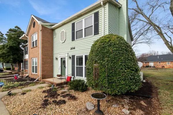 206 Richland Ave, Smyrna, TN 37167