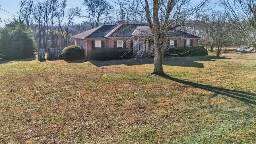 5057 Marc Dr, Nashville, TN 37211 - Image #2