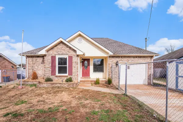 1019 Mcclardy Rd, Clarksville, TN 37042