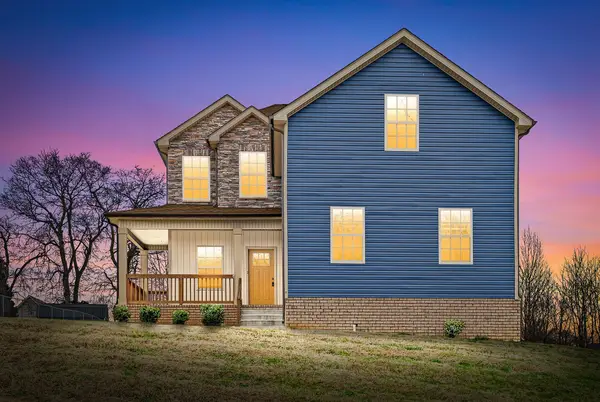 1395 Holden Drive, Clarksville, TN 37042