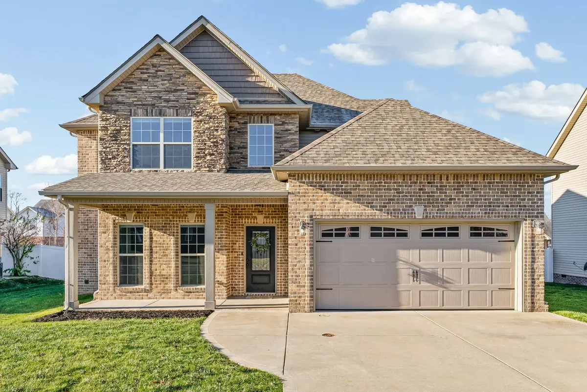 676 Richards Dr, Clarksville, TN 37043 - Image #1