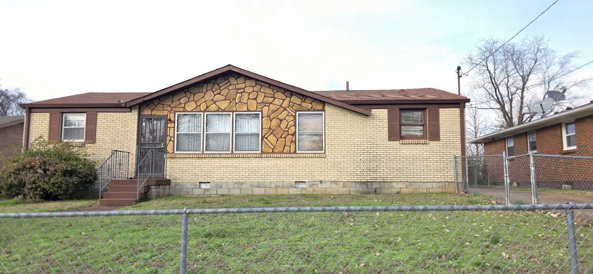 718 Vanderhorst Dr, Nashville, TN 37207 - Image #1
